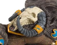 DC World of Warcraft Tauren Hunter: Korg Highmountain Deluxe Action Figure