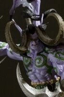 SERIES 1: ILLIDAN STORMRAGE Deluxe Collector Figure